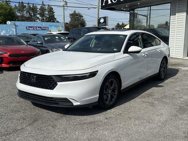 Photo of 2023 Platinum White Pearl Honda Accord