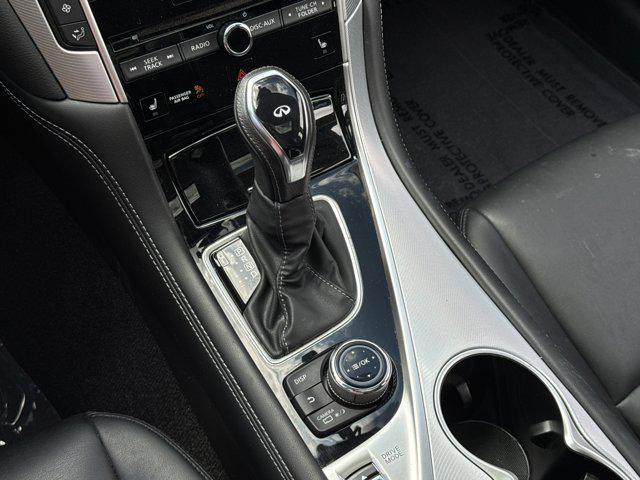 Photo of 2021 Pure White INFINITI Q50