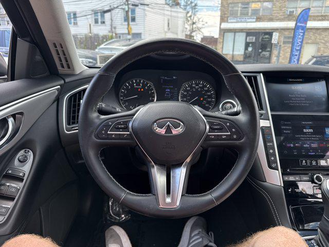 Photo of 2021 Pure White INFINITI Q50
