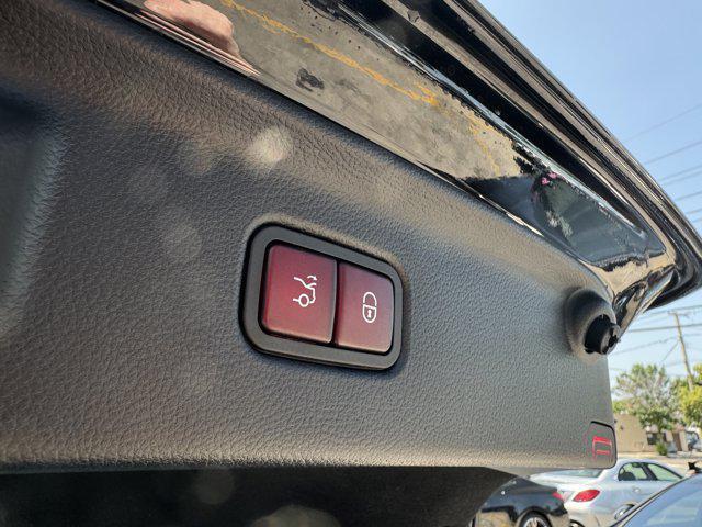 Photo of 2022 Onyx Black Mercedes-Benz S-Class