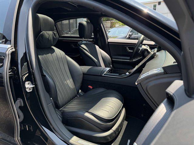 Photo of 2022 Onyx Black Mercedes-Benz S-Class