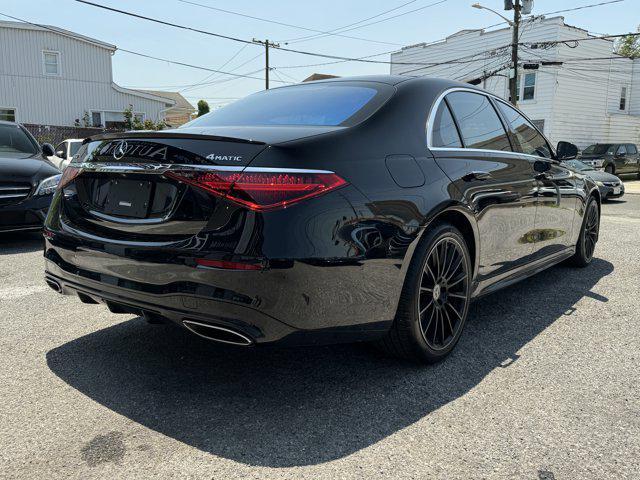 Photo of 2022 Onyx Black Mercedes-Benz S-Class