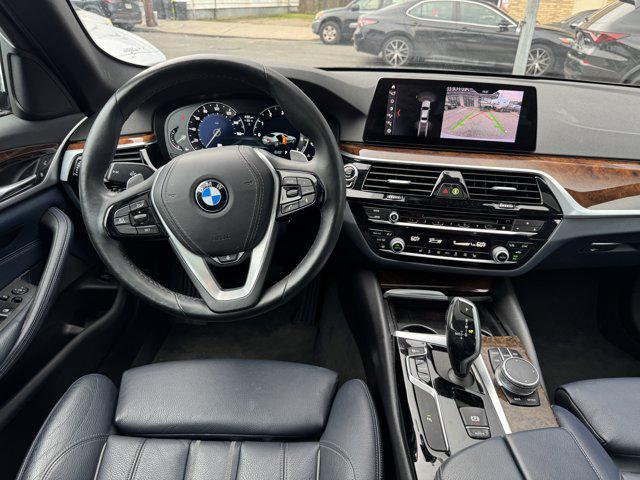 Photo of 2019 Bluestone Metallic BMW 530