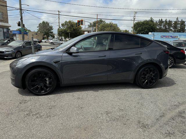 Photo of 2021 Midnight Silver Metallic Tesla Model Y