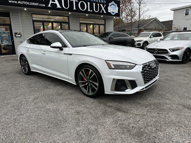 Photo of 2022 Glacier White Metallic Audi S5