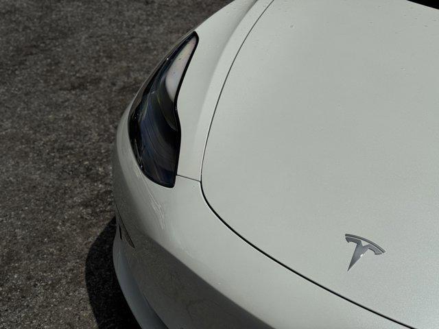 Photo of 2021 Pearl White Multi-Coat Tesla Model 3