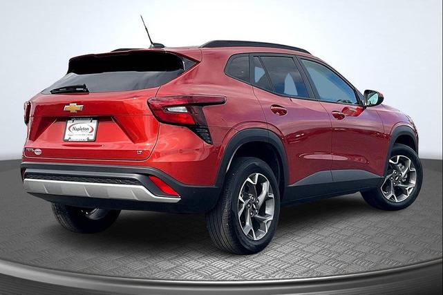 Photo of 2024 Cayenne Orange Metallic Chevrolet Trax