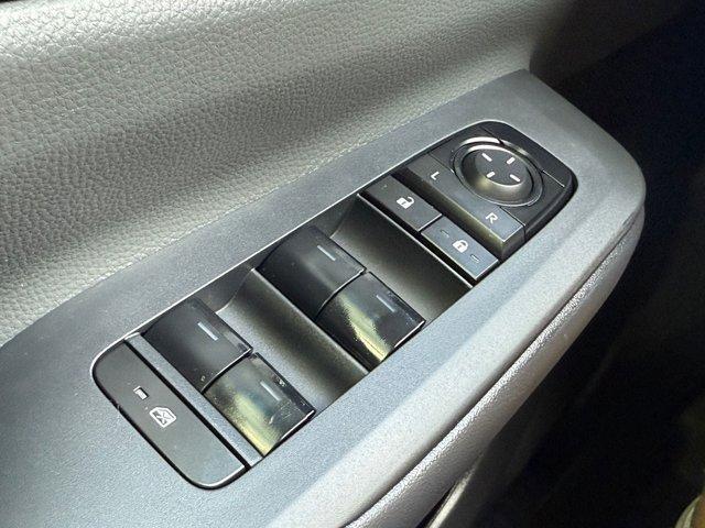 Photo of 2024 Gray Toyota Prius