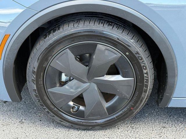 Photo of 2024 Gray Toyota Prius