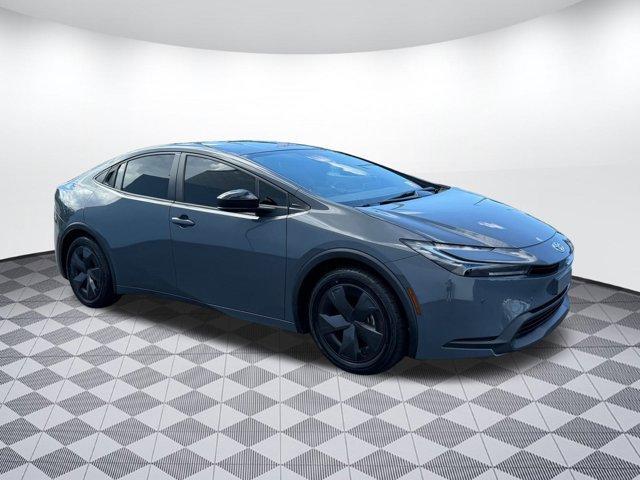 Photo of 2024 Gray Toyota Prius
