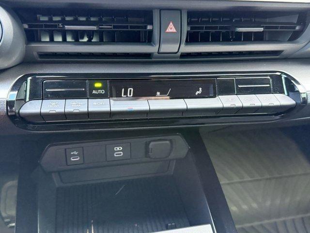 Photo of 2024 Gray Toyota Prius