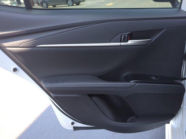 Photo of 2025 White Toyota Camry