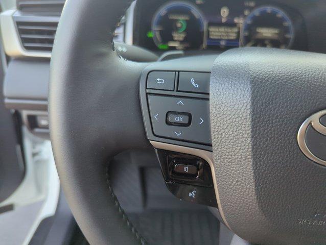 Photo of 2025 White Toyota Camry
