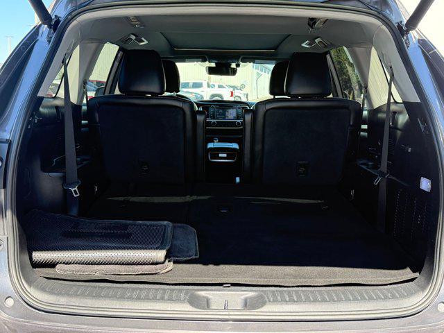 Photo of 2019 Predawn Gray Mica Toyota Highlander