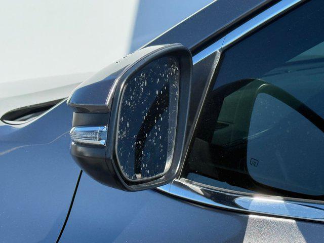 Photo of 2019 Predawn Gray Mica Toyota Highlander