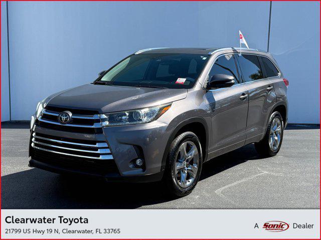 Photo of 2019 Predawn Gray Mica Toyota Highlander