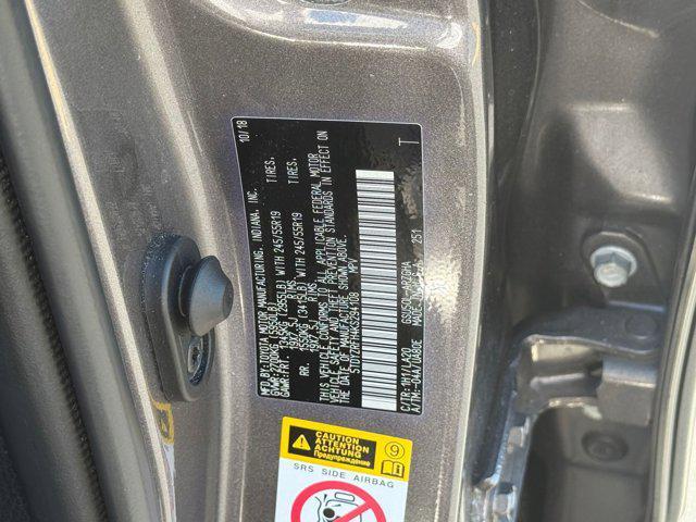 Photo of 2019 Predawn Gray Mica Toyota Highlander