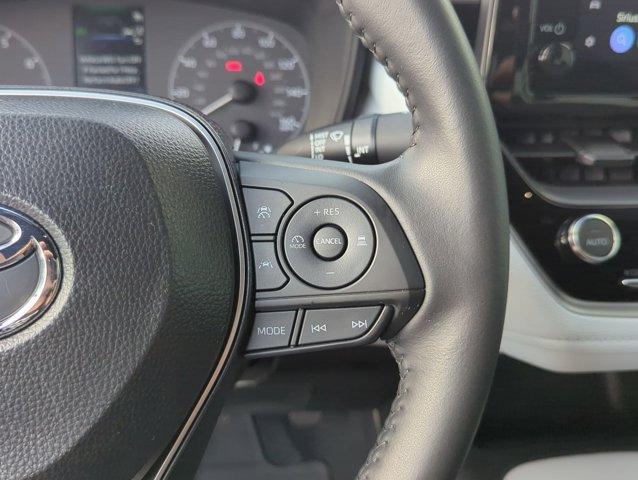 Photo of 2025 Black Toyota Corolla