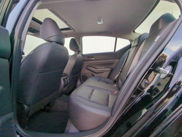 Photo of 2023 Super Black Nissan Altima