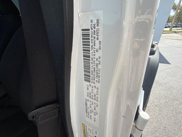 Photo of 2014 Bright White Clearcoat Jeep Wrangler Unlimited