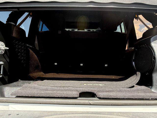 Photo of 2014 Bright White Clearcoat Jeep Wrangler Unlimited