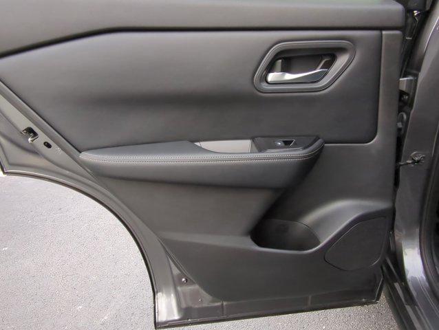 Photo of 2024 Gun Metallic Nissan Rogue