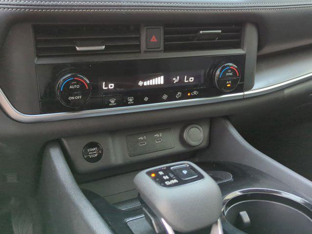 Photo of 2024 Gun Metallic Nissan Rogue