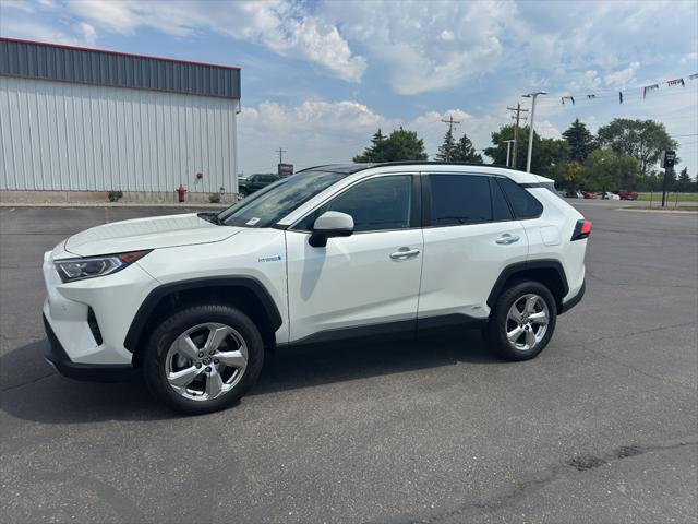 Photo of 2021 Blizzard Pearl Toyota RAV4 Hybrid
