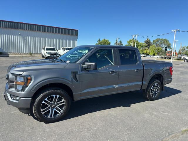 Photo of 2023 Carbonized Gray Metallic Ford F-150
