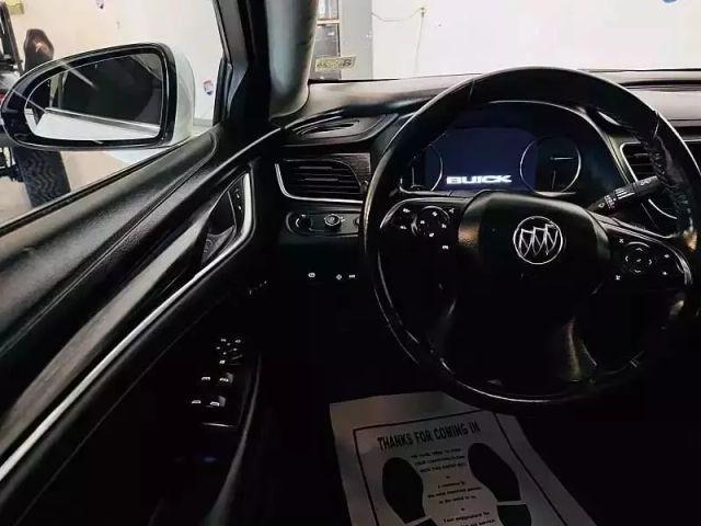 Photo of 2018 White Buick LaCrosse