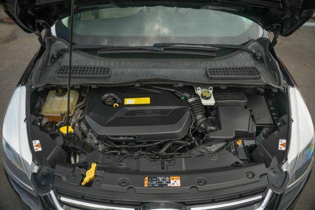 Photo of 2015 Black Ford Escape