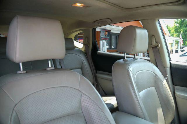 Photo of 2010 Iridium Graphite Metallic Nissan Rogue