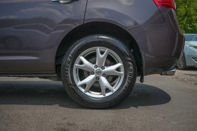 Photo of 2010 Iridium Graphite Metallic Nissan Rogue
