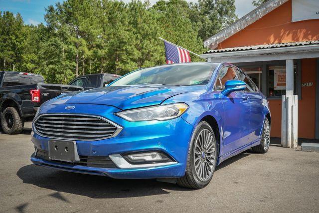 Photo of 2017 Blue Ford Fusion