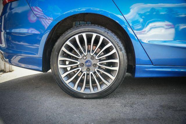 Photo of 2017 Blue Ford Fusion
