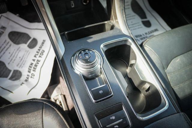 Photo of 2017 Blue Ford Fusion