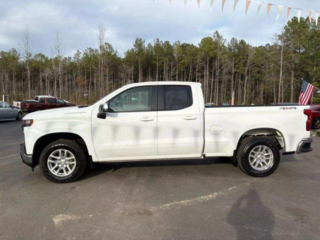 Photo of 2020 White Chevrolet Silverado 1500