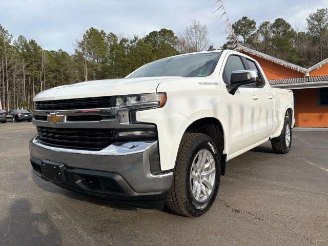 Photo of 2020 White Chevrolet Silverado 1500