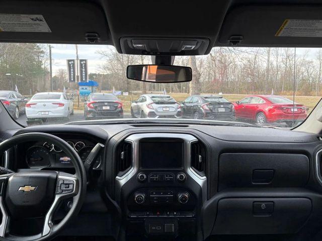 Photo of 2020 White Chevrolet Silverado 1500