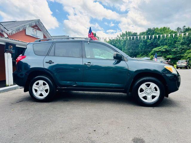 Photo of 2010 Green Toyota RAV4