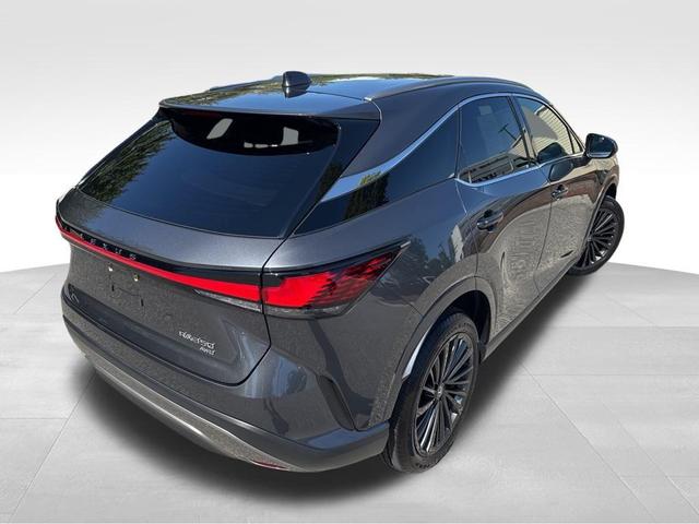 Photo of 2025 Cloudburst Gray Lexus RX 350