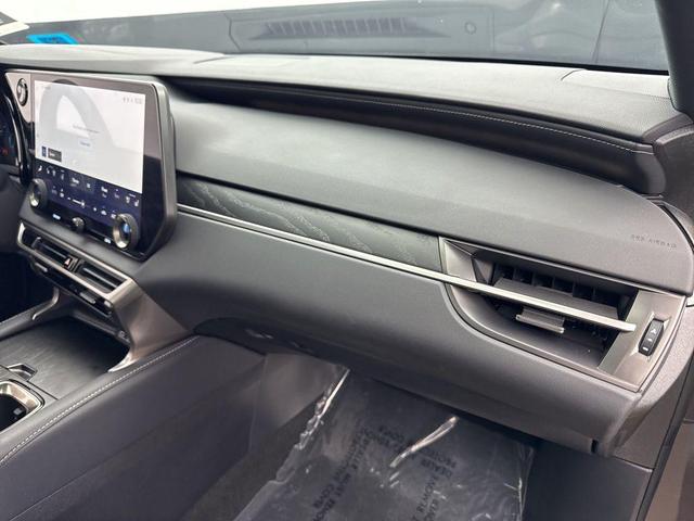 Photo of 2025 Cloudburst Gray Lexus RX 350