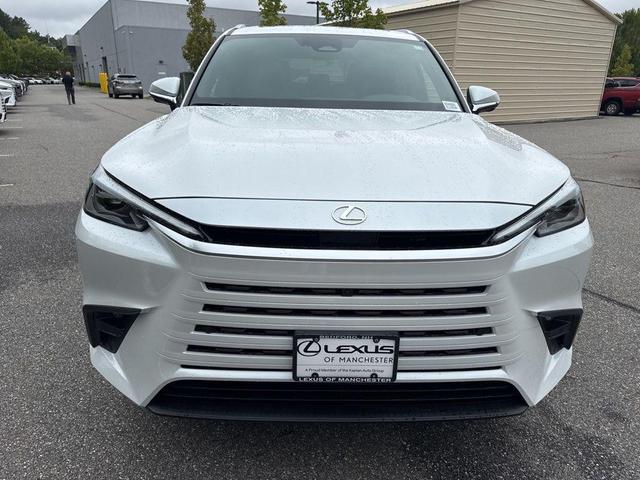 Photo of 2025 Wind Chill Pearl Lexus TX 350