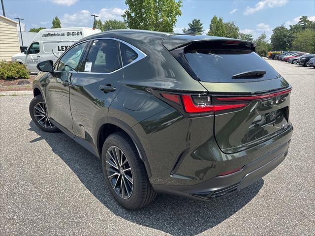 Photo of 2025 Green Pearl Lexus NX 350