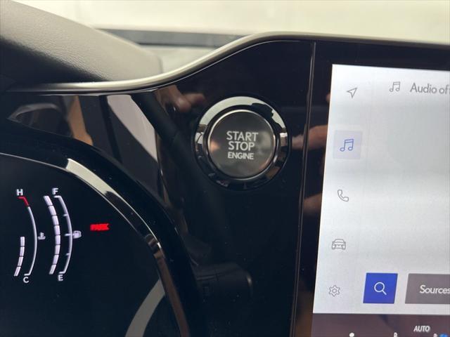 Photo of 2025 Green Pearl Lexus NX 350