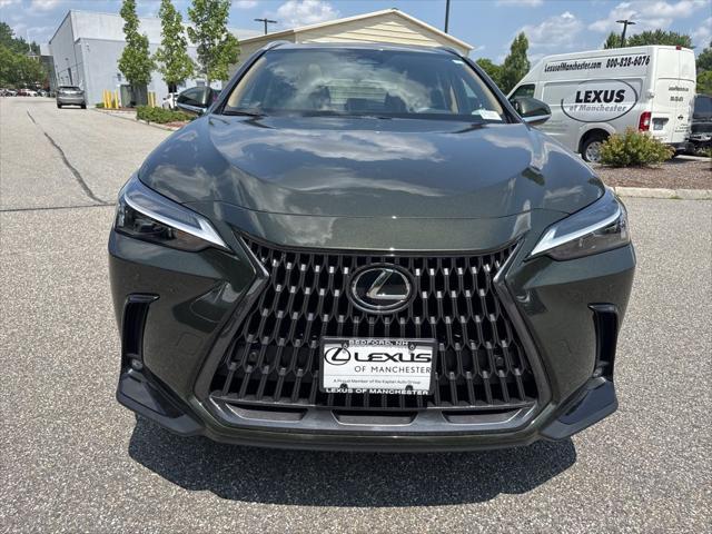 Photo of 2025 Green Pearl Lexus NX 350