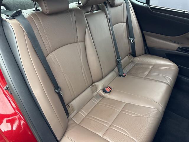 Photo of 2022  Lexus ES 350