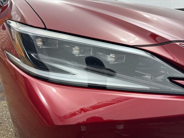 Photo of 2022  Lexus ES 350
