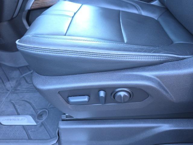 Photo of 2023 Black Chevrolet Silverado 3500