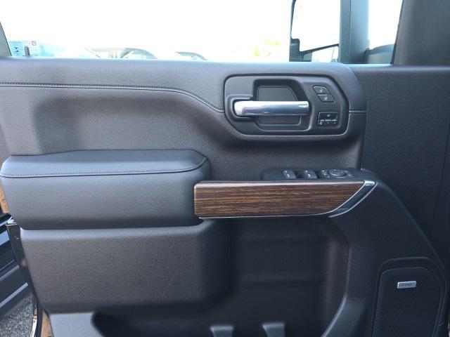 Photo of 2023 Black Chevrolet Silverado 3500